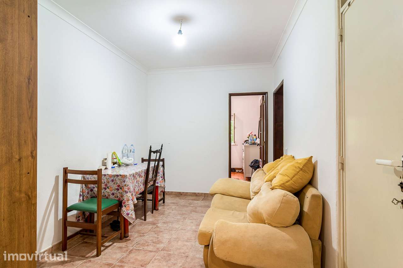 Apartamento T2, Funchalinho - Grande imagem: 2/15