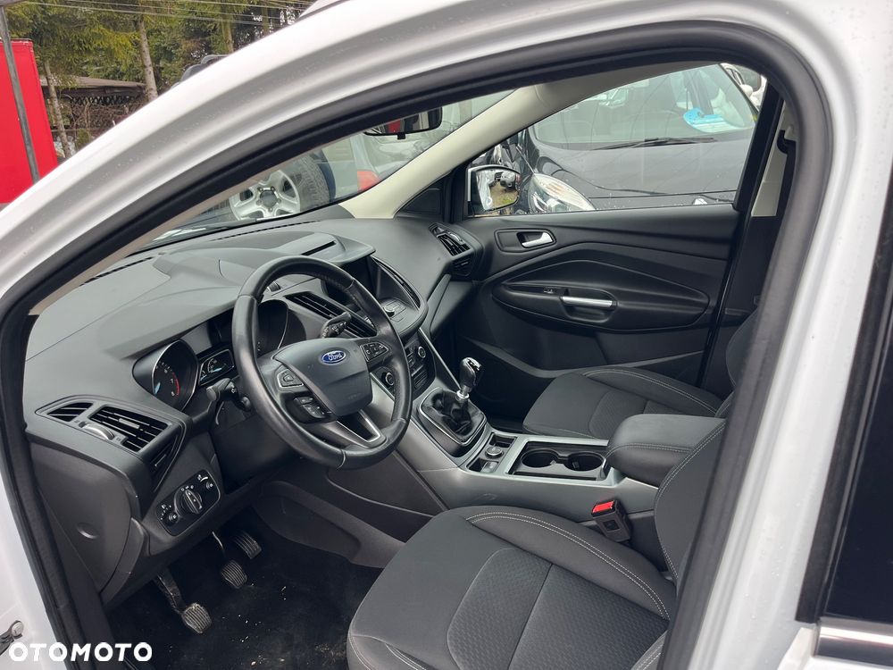 Ford Kuga 1.5 EcoBoost 2x4 Business Edition - 23