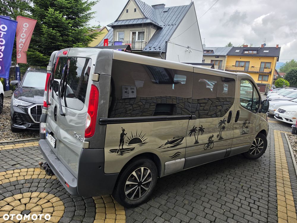 Renault Trafic - 14