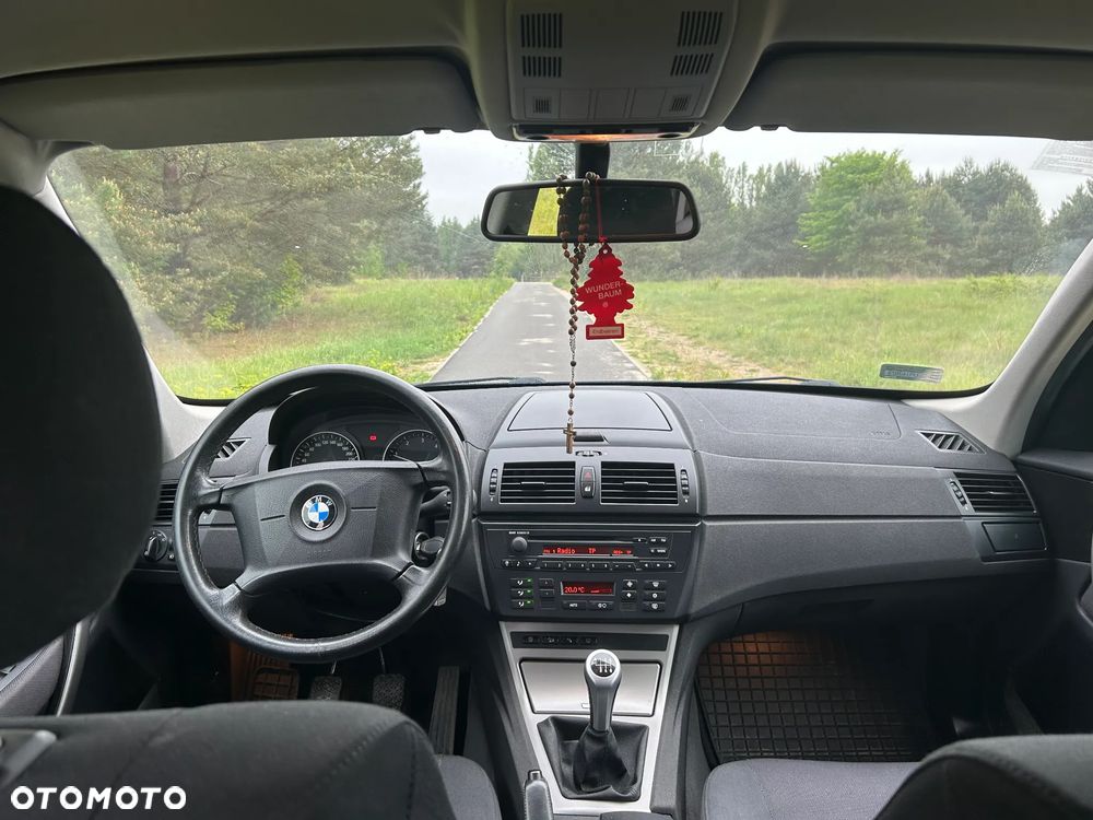 BMW X3 2.0d - 10
