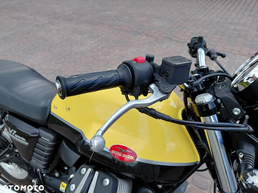 Moto Guzzi V7 - 9