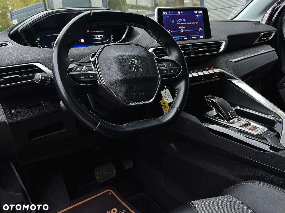 Peugeot 5008 - 22