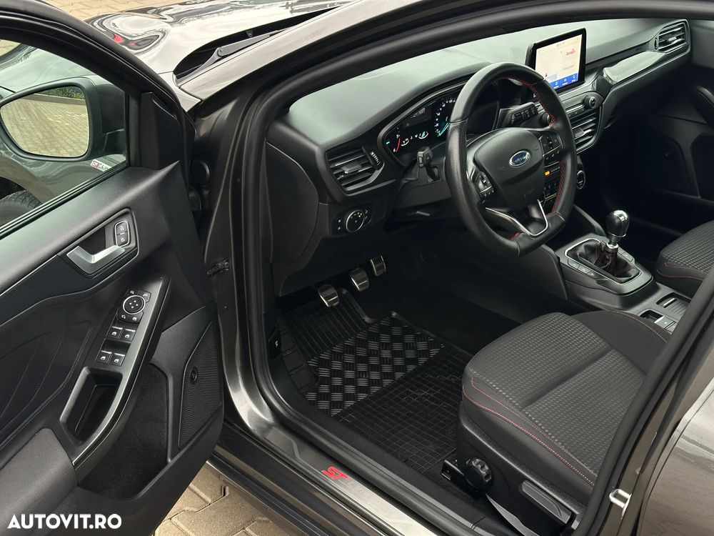 Ford Focus 2.0 EcoBlue ST-Line - 27