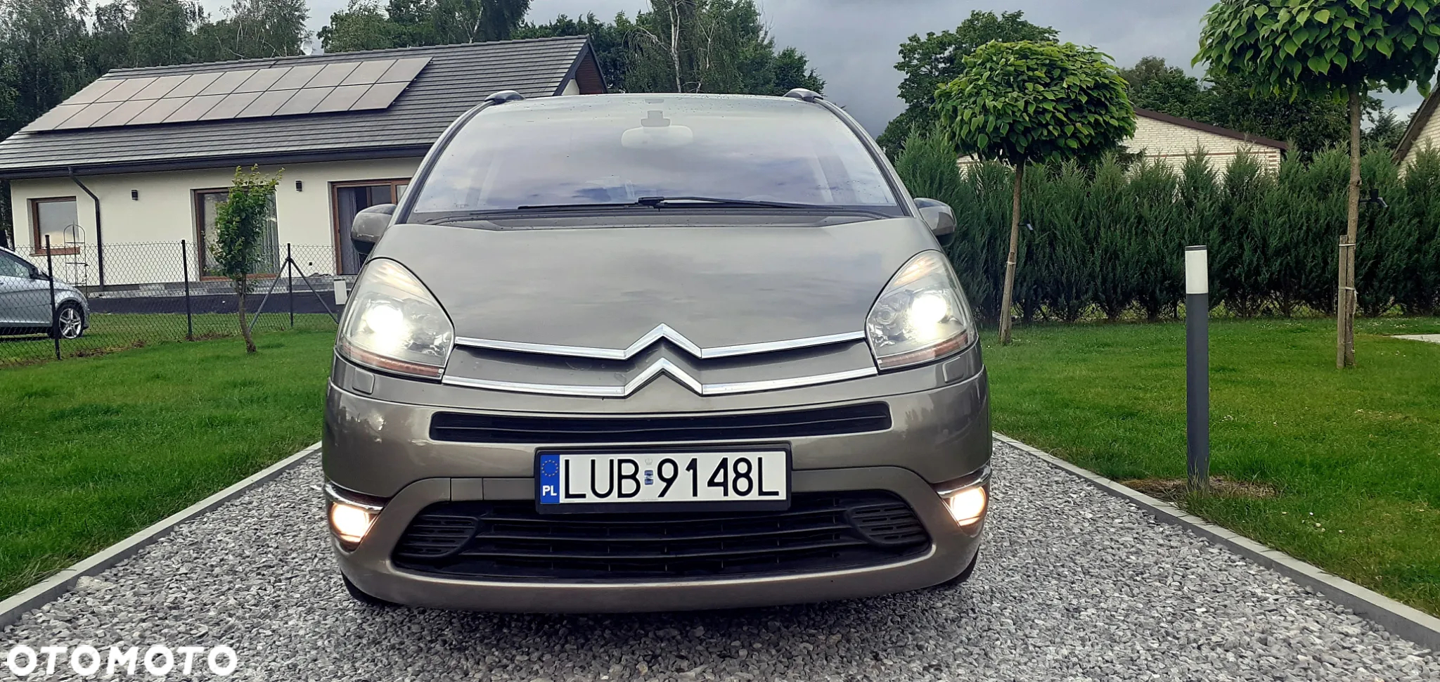 Citroën C4 Grand Picasso 2.0 16V Exclusive - 10