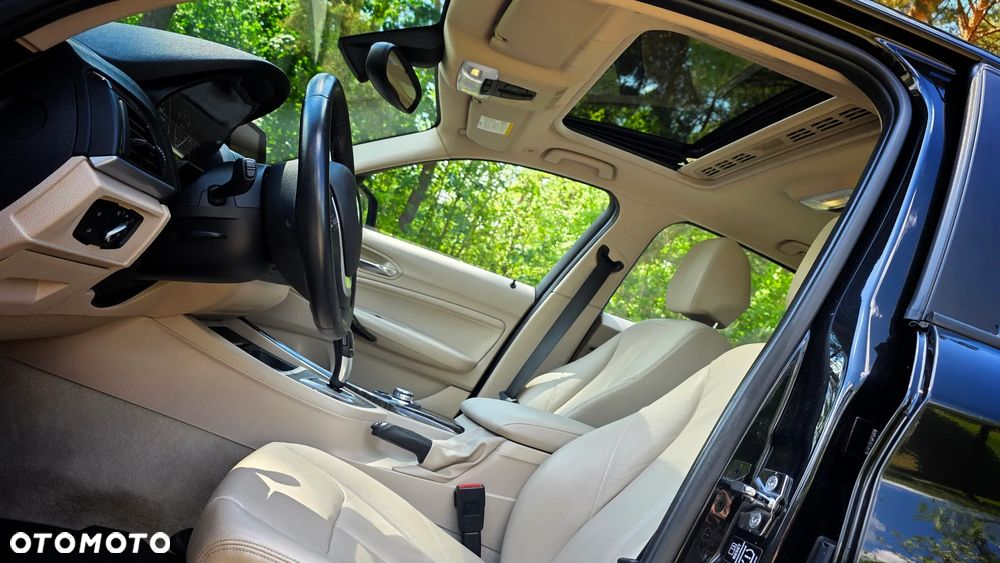 BMW Seria 1 - 23
