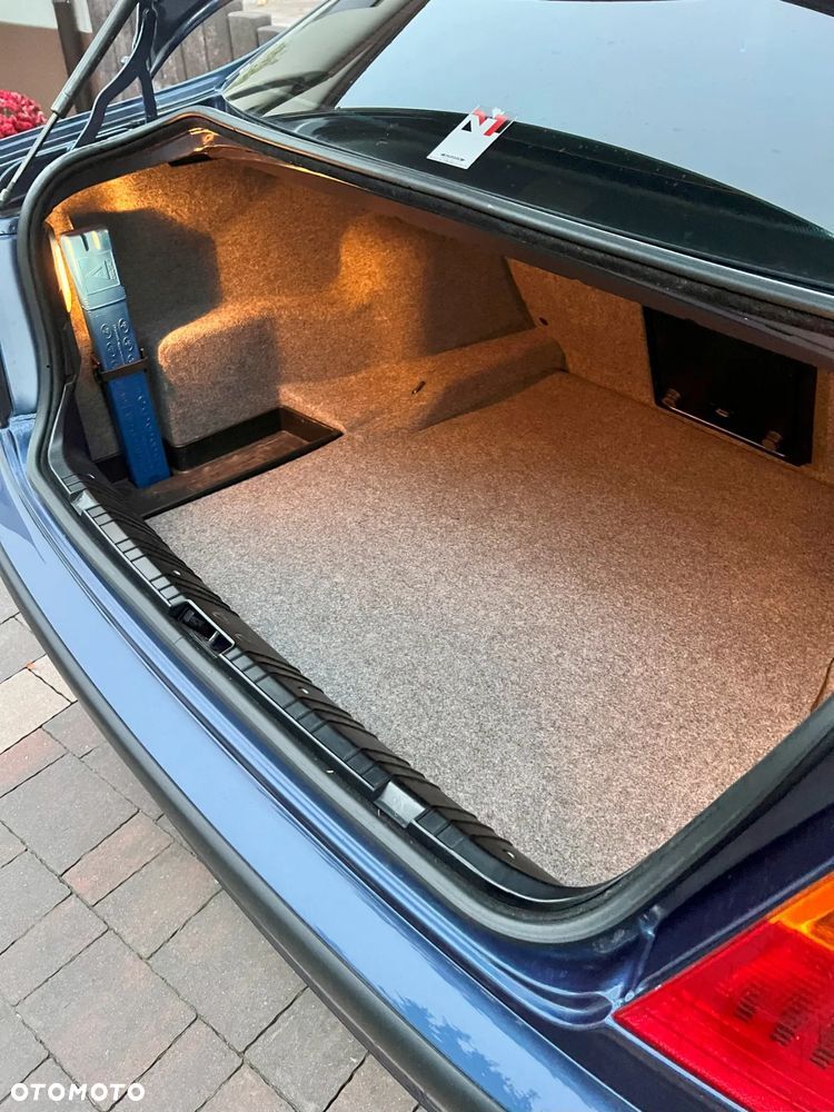 BMW-ALPINA B3 3.3 Switch Tronic Allrad - 28