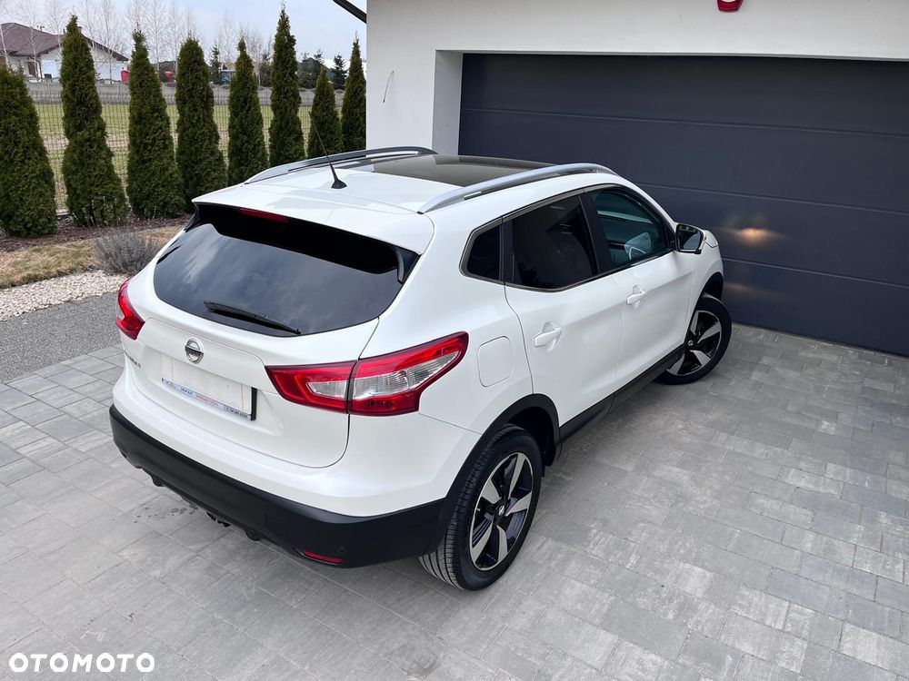 Nissan Qashqai 1.6 DIG-T Tekna - 19