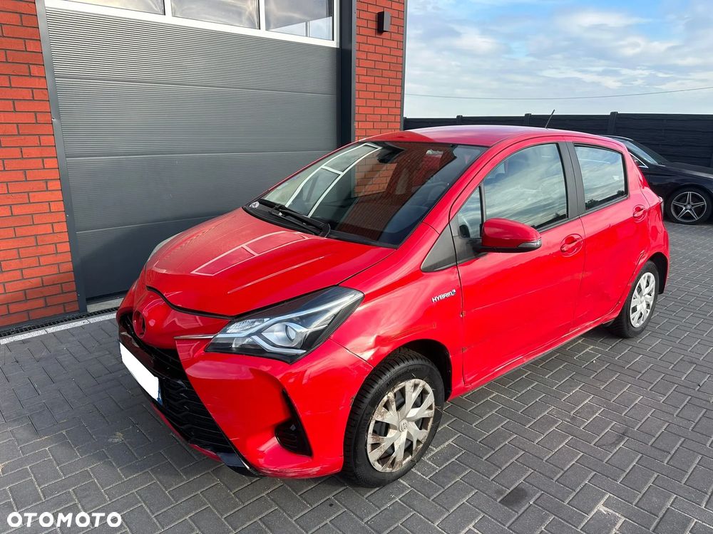 Toyota Yaris Hybrid 100 Active EU6 - 5
