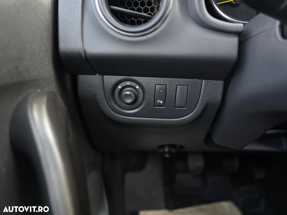 Dacia Logan 1.5 Blue dCi Prestige - 9