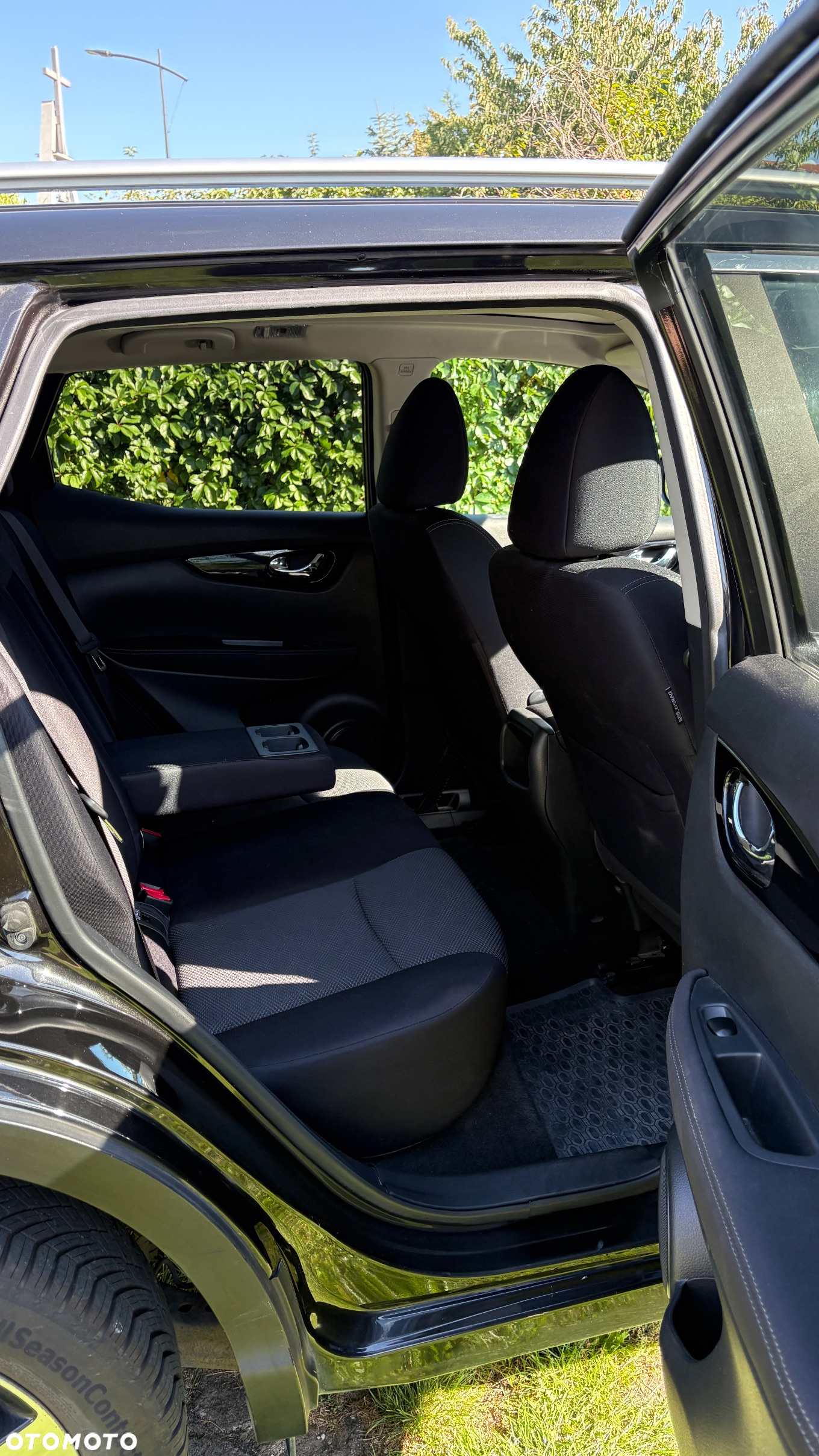 Nissan Qashqai 1.6 DIG-T N-Connecta - 8