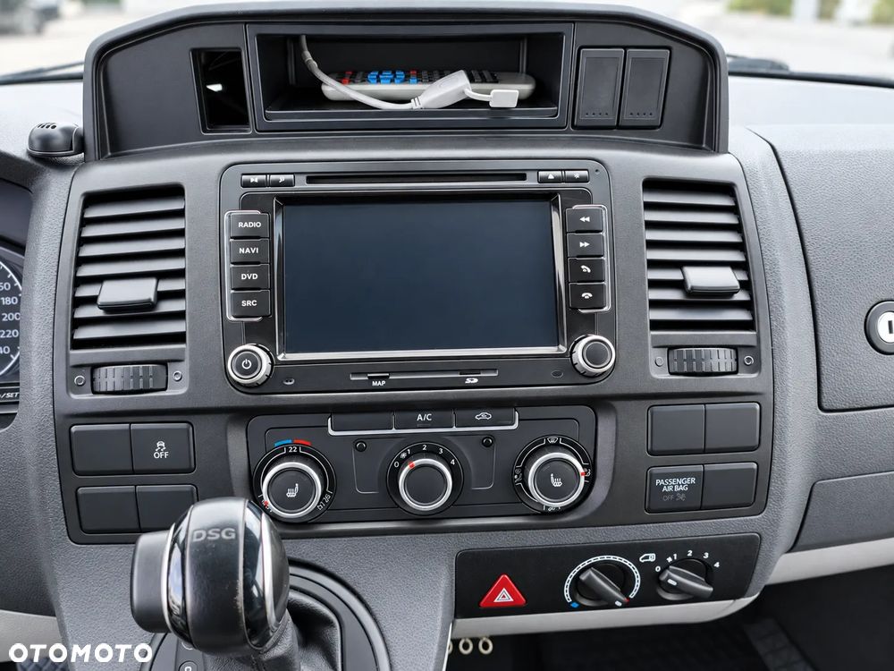 Volkswagen Transporter - 25