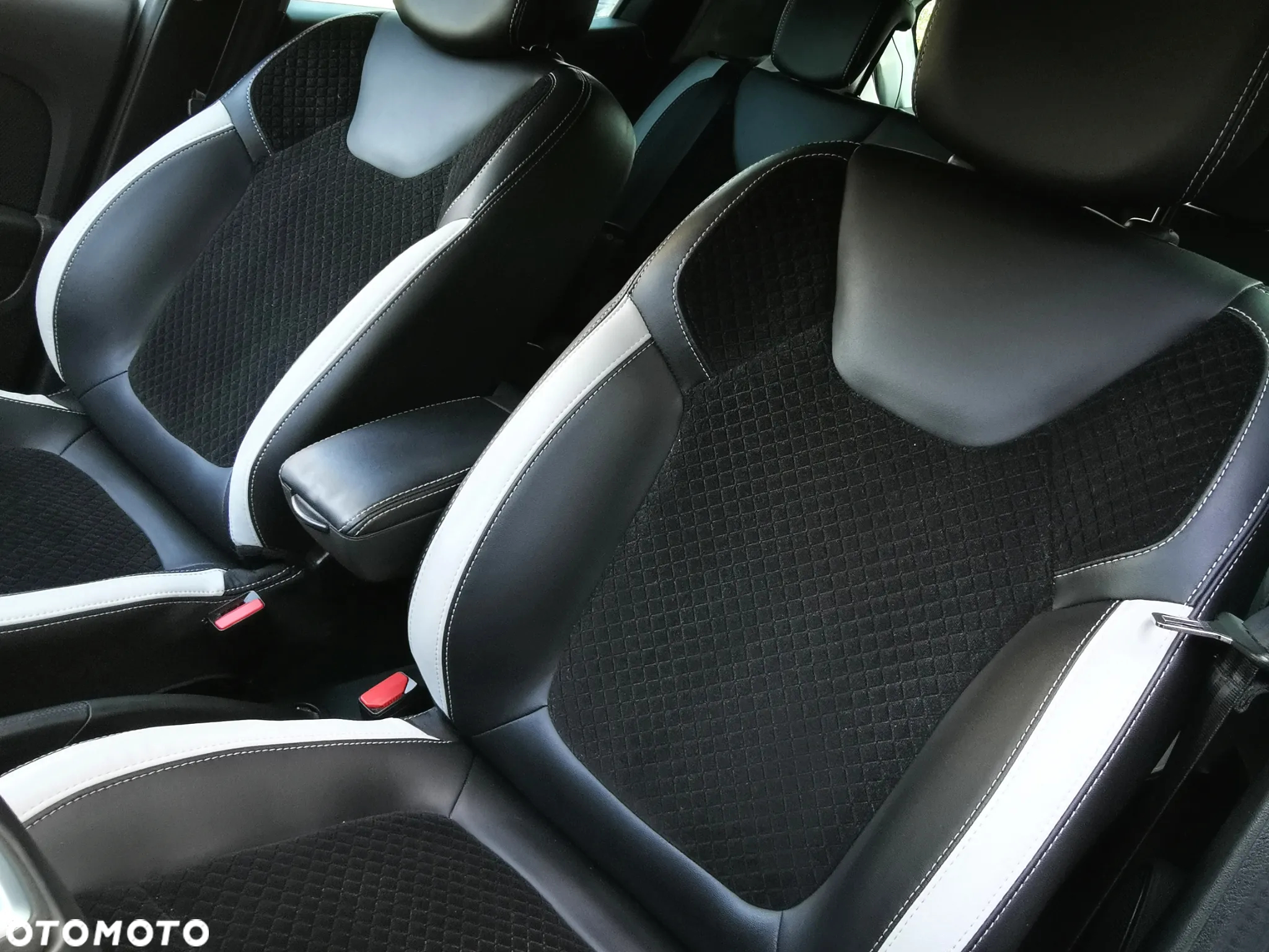 Renault Clio (Energy) TCe 90 Bose Edition - 29