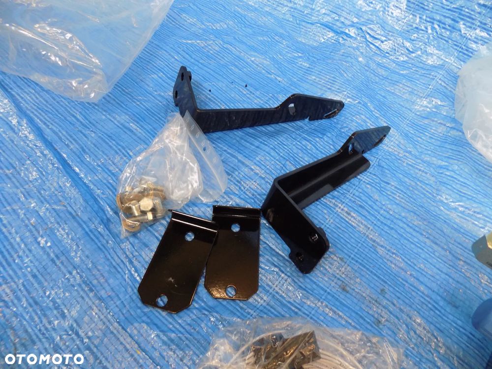 zestaw serwisowy zawory zawór 90433349 new holland 9070 9080 - 3