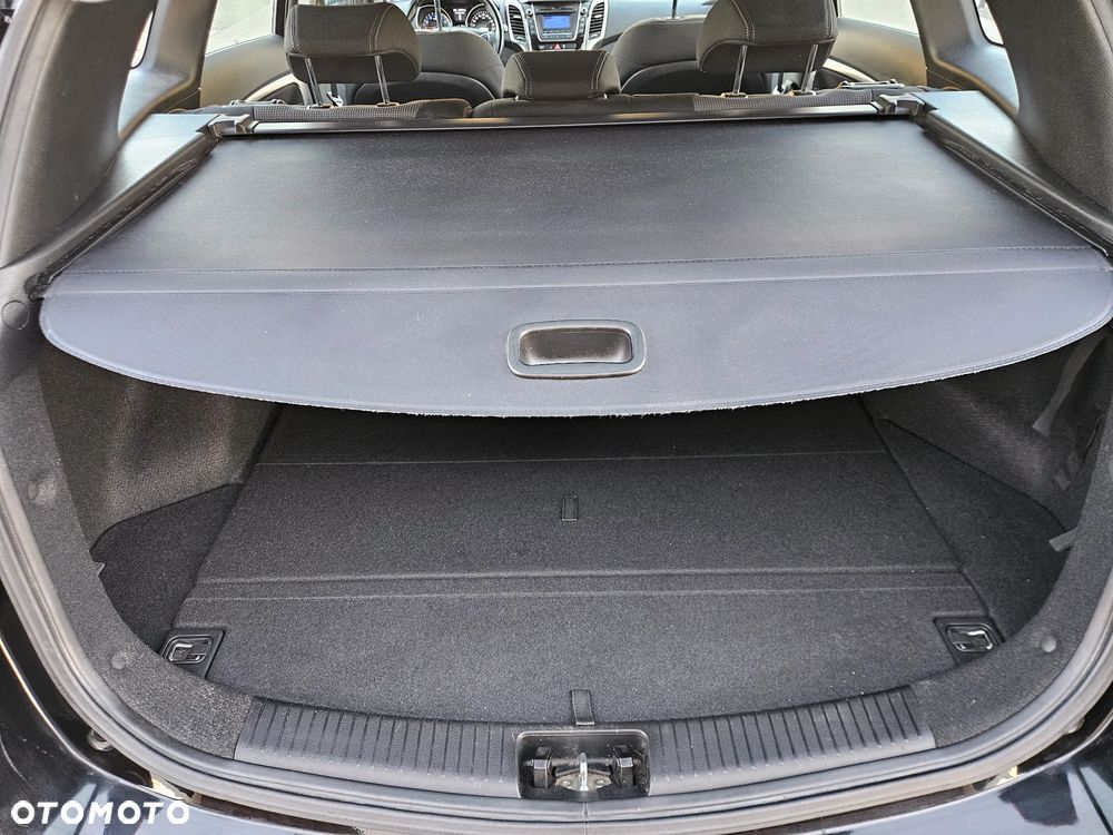 Hyundai i30 i30cw 1.6 Automatik Trend - 22