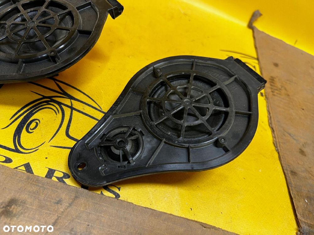 GŁOŚNIK ŚREDNIOTONOWY TYŁ BOSE PORSCHE 911 997 - 2