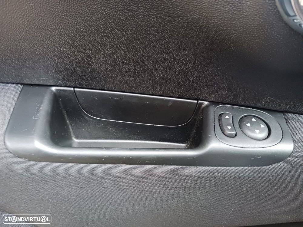 Fiat 500 1.0 Hybrid - 23