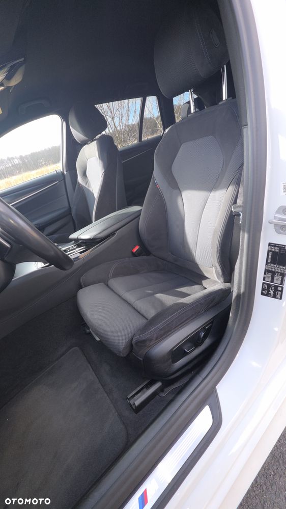BMW Seria 5 520d xDrive mHEV M Sport sport - 29