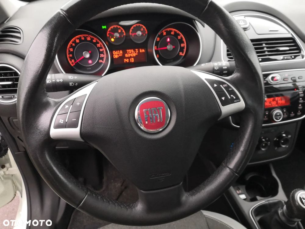 Fiat Punto Evo - 21