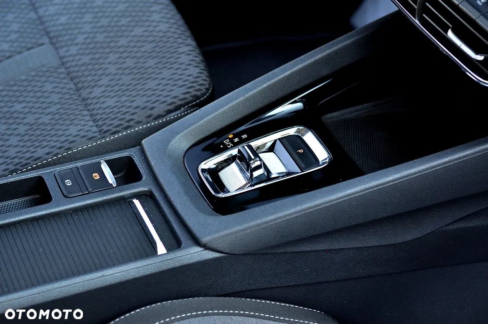 Skoda Octavia Combi 2.0 TDI DSG Exclusive Plus - 34