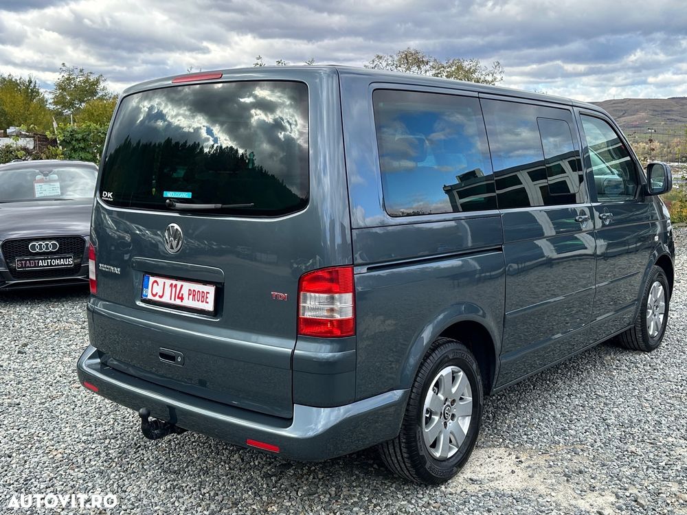 Volkswagen Multivan - 19