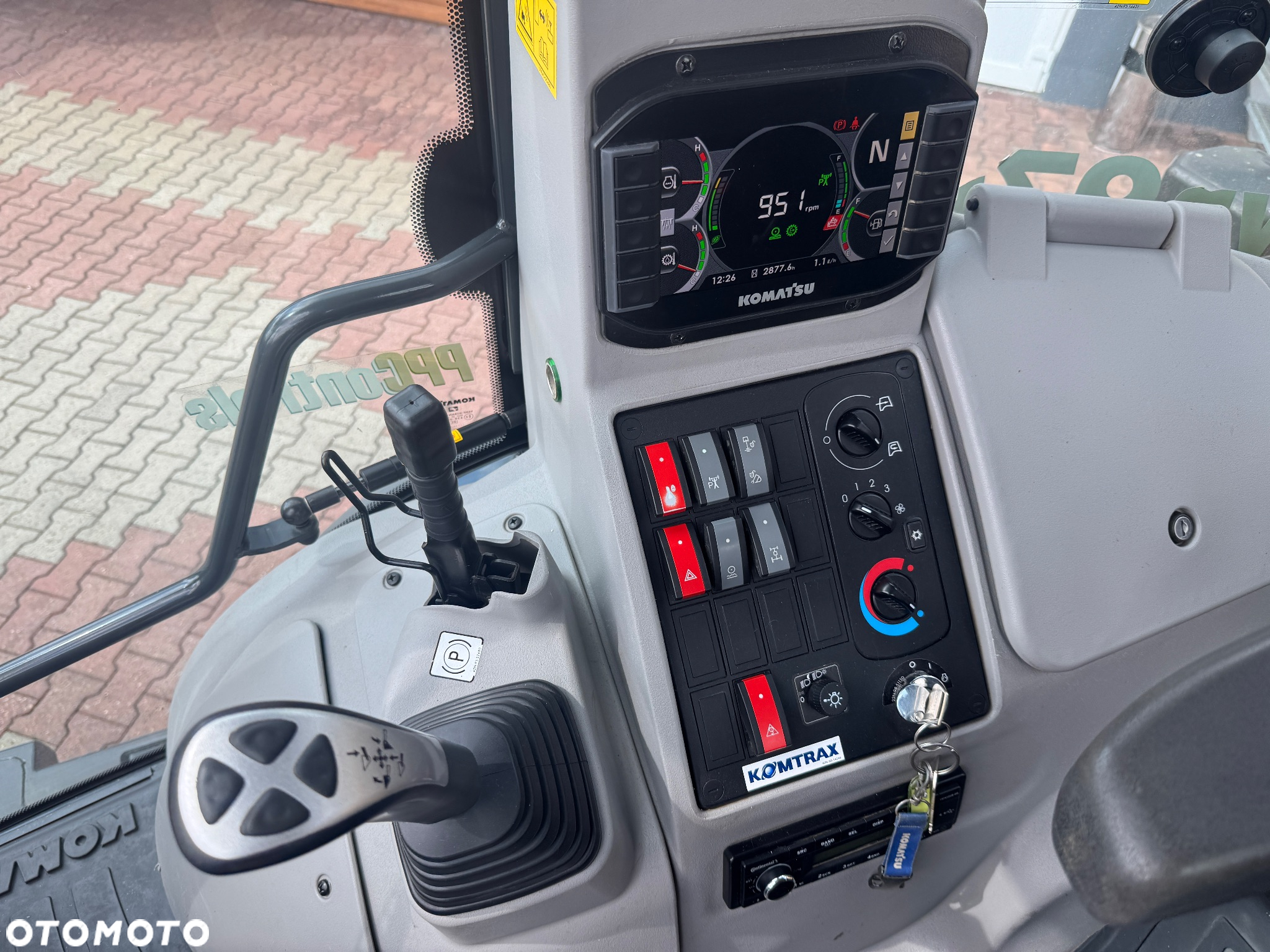 Komatsu WB 97R - 16