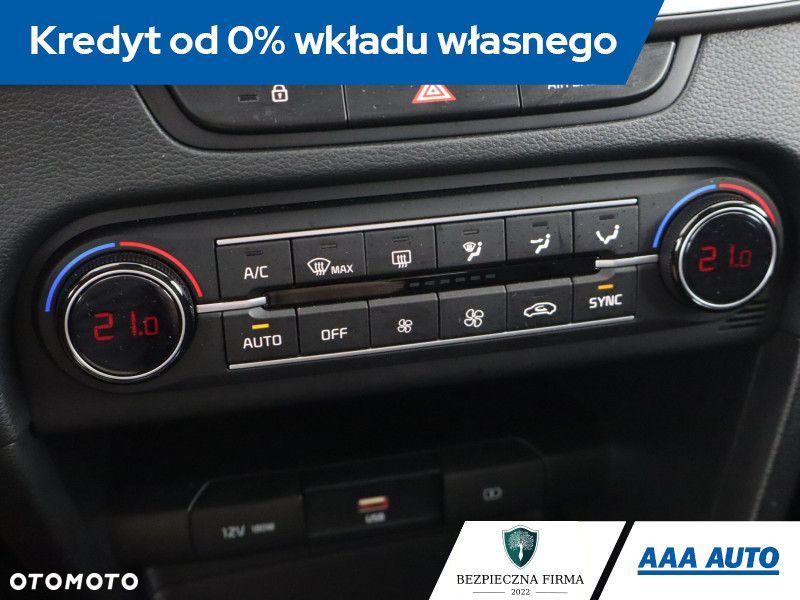 Kia Ceed - 14