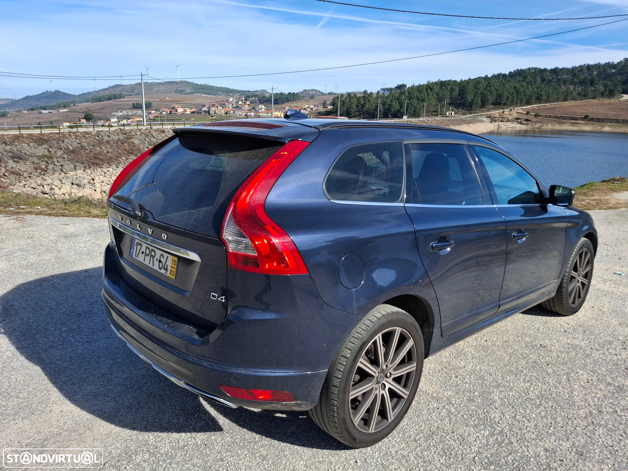 Volvo XC 60 2.0 D4 Momentum - 3