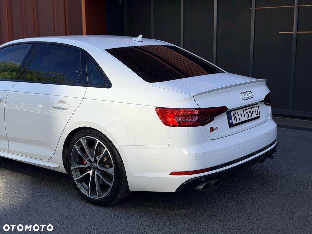 Audi S4 Limousine - 6
