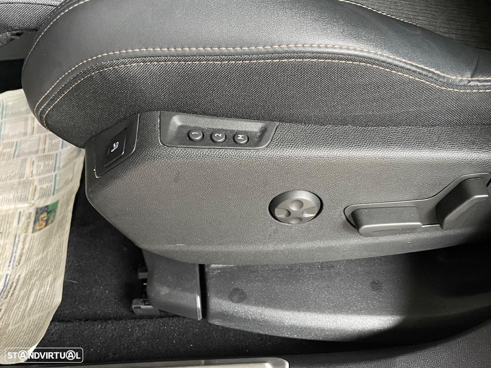 Peugeot 3008 1.2 PureTech GT Line EAT6 - 20