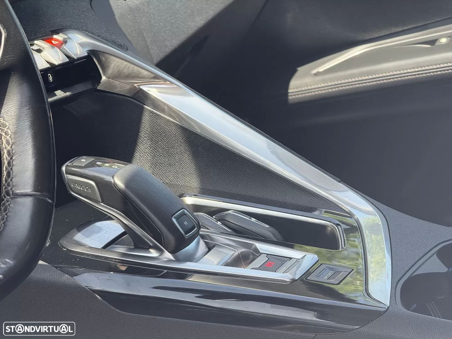 Peugeot 3008 BlueHDi 120 Stop & Start EAT6 Allure - 22