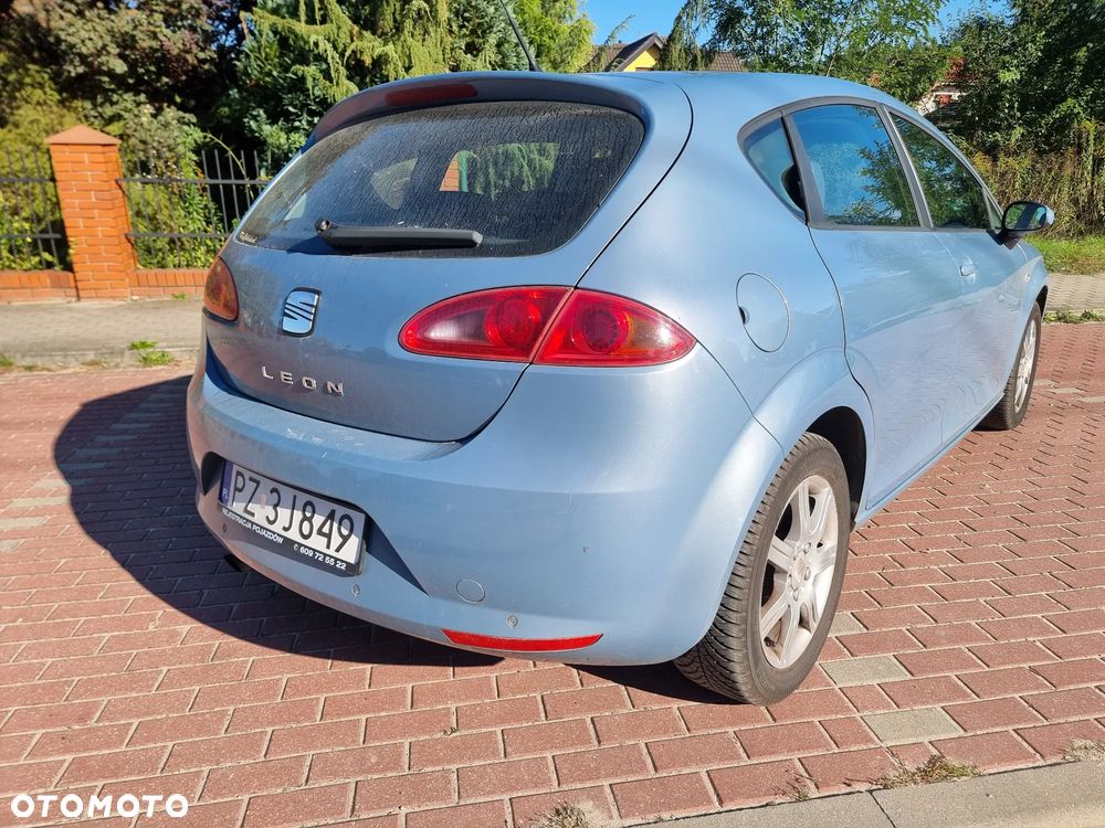 Seat Leon 1.6 Signo - 4