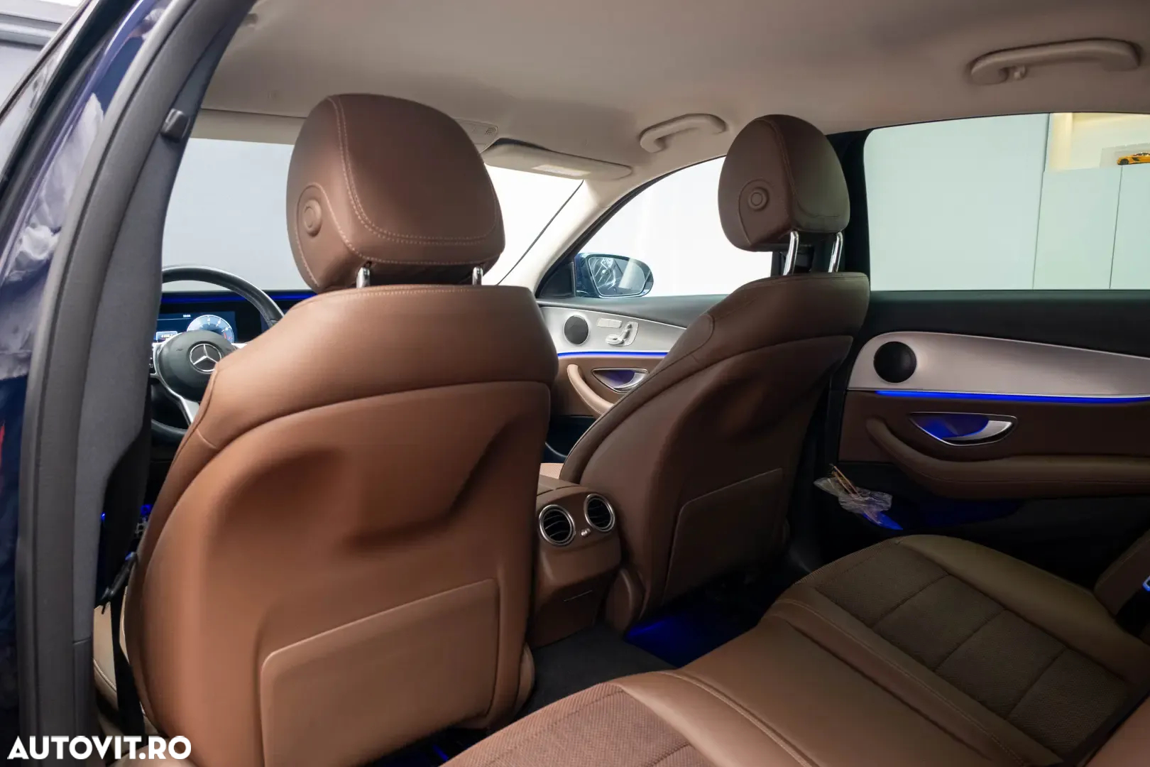 Mercedes-Benz E 450 4MATIC Aut. - 16