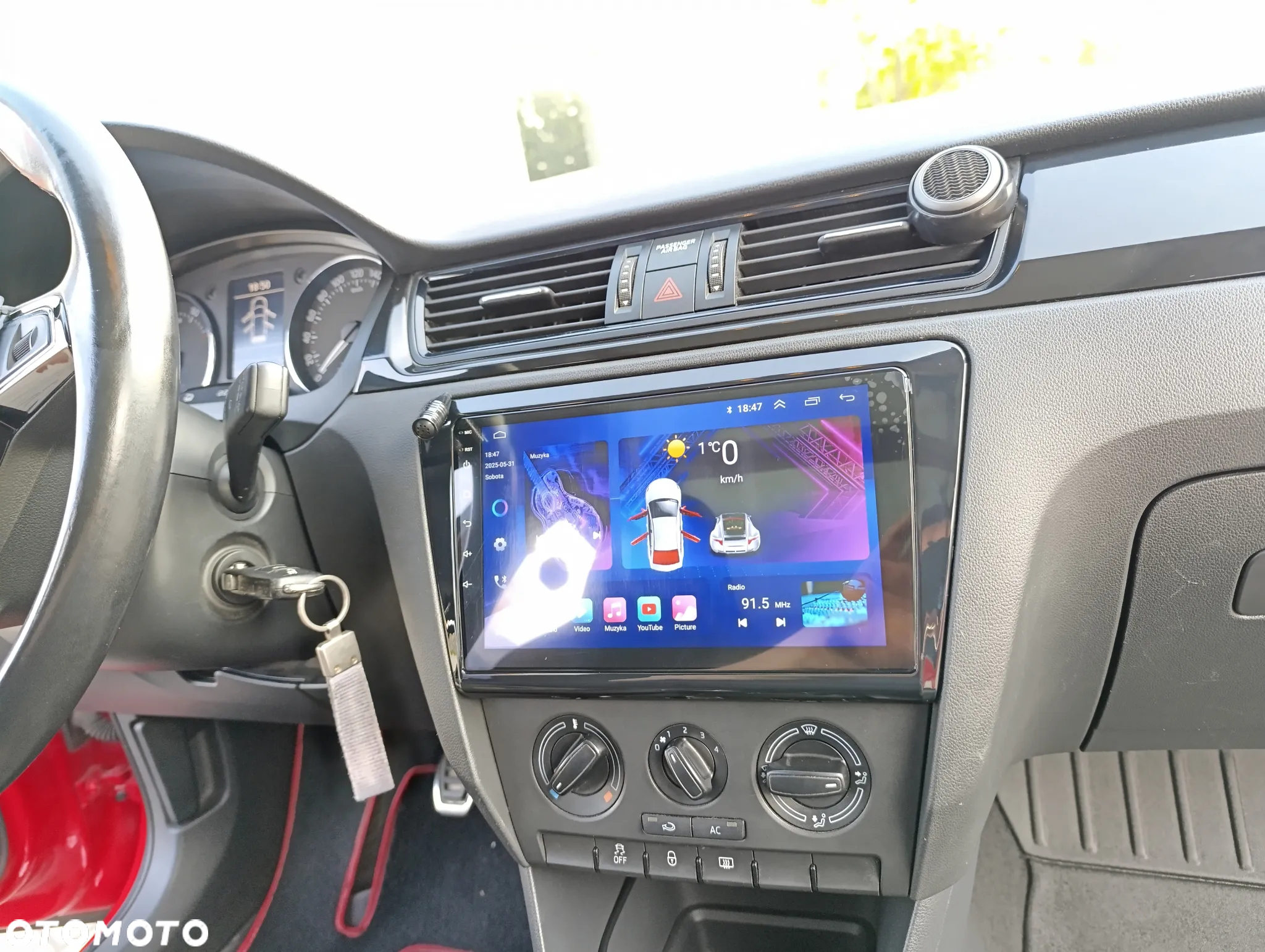 Skoda RAPID 1.2 TSI Ambition - 13