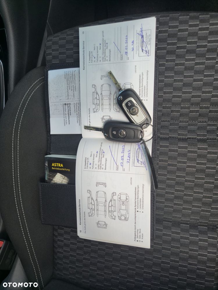 Opel Astra 1.4 Turbo Start/Stop Dynamic - 29