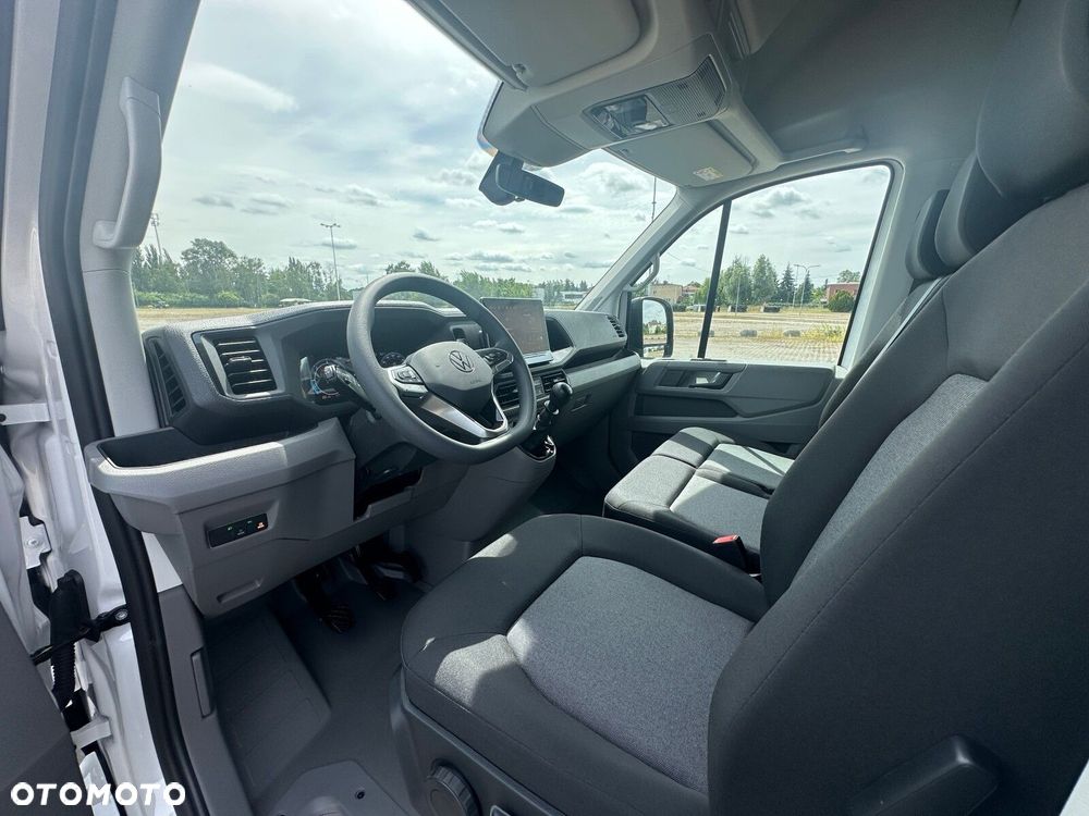 Volkswagen Crafter 35 2.0 TDI L3H3 3640 140 KM - 10