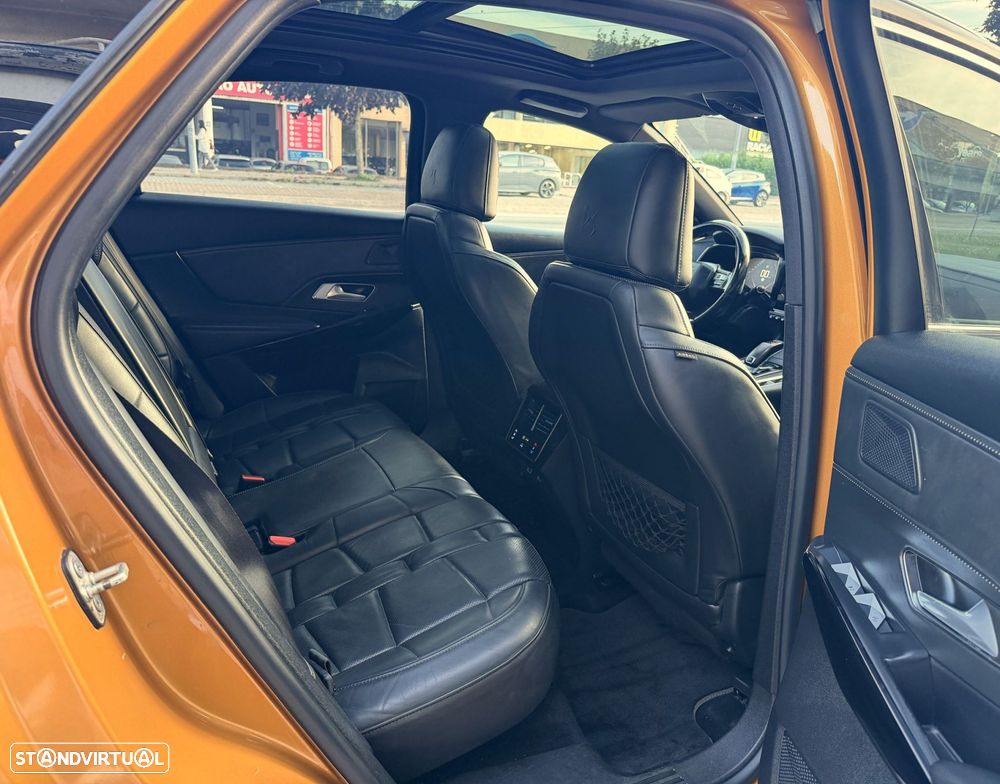 DS DS7 Crossback - 11