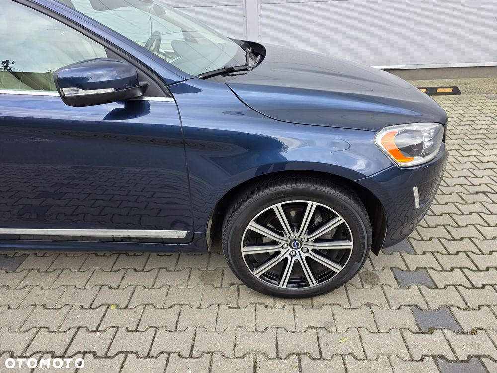 Volvo XC 60 - 3