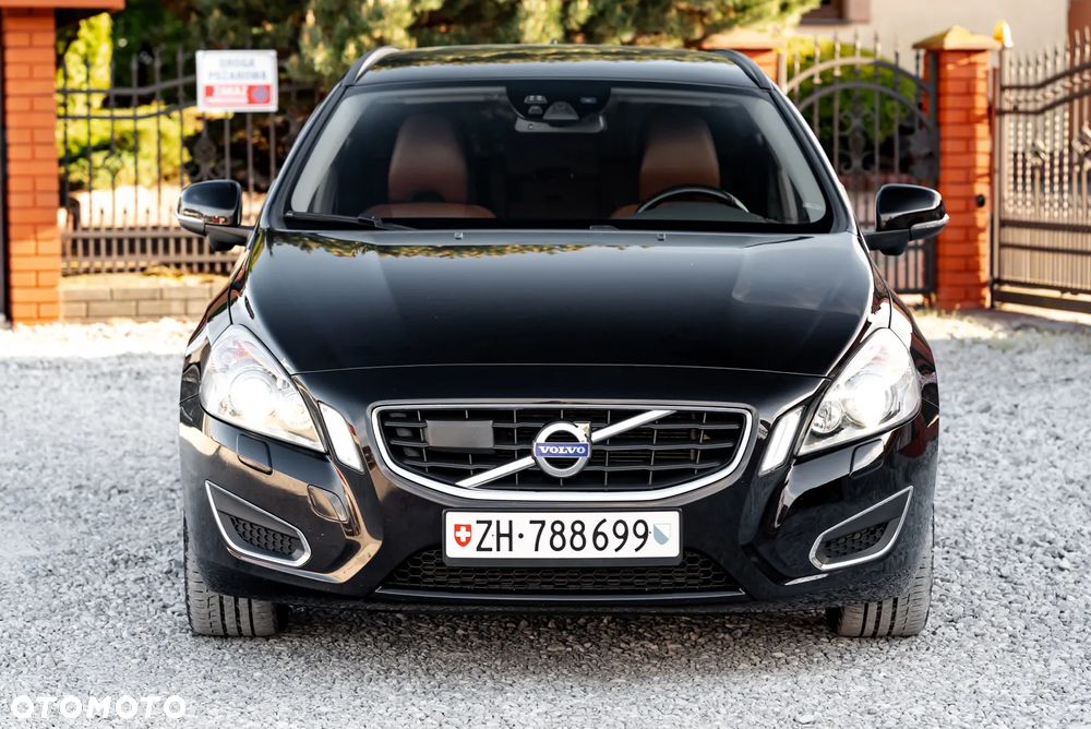 Volvo V60 D3 Geartronic Momentum - 5