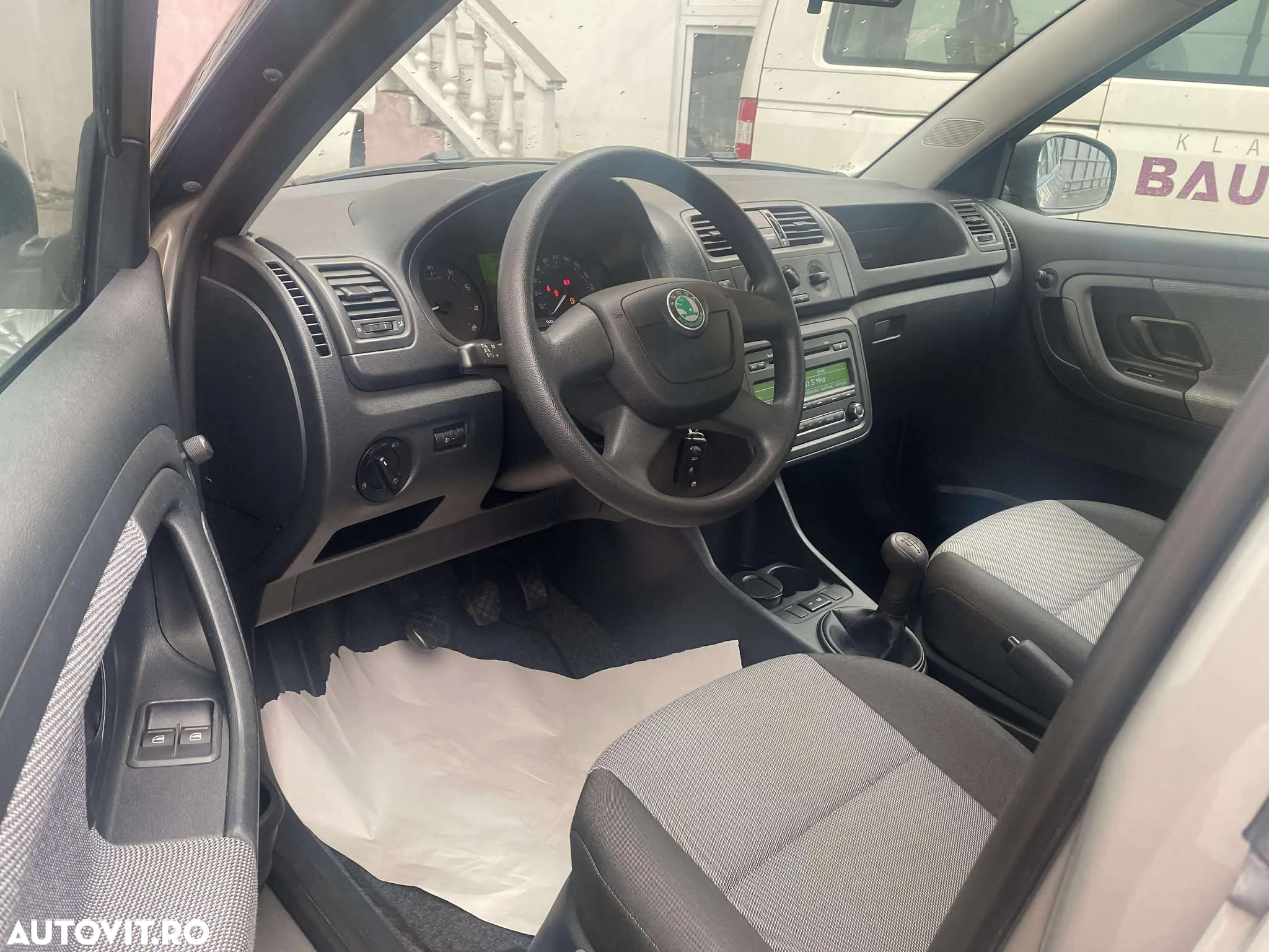 Skoda Fabia 1.2 HTP Ambition - 5