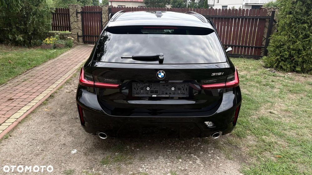 BMW Seria 3 318i M Sport - 5