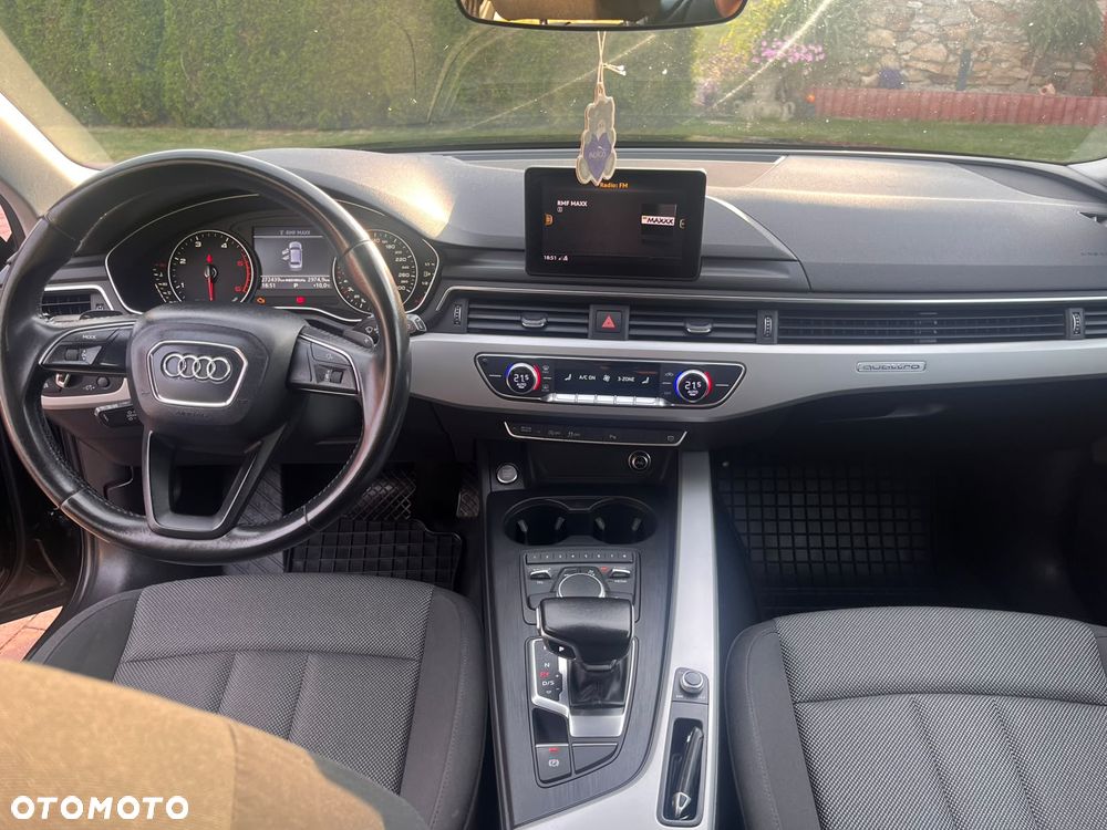 Audi A4 Avant 2.0 TDI S tronic quattro - 24