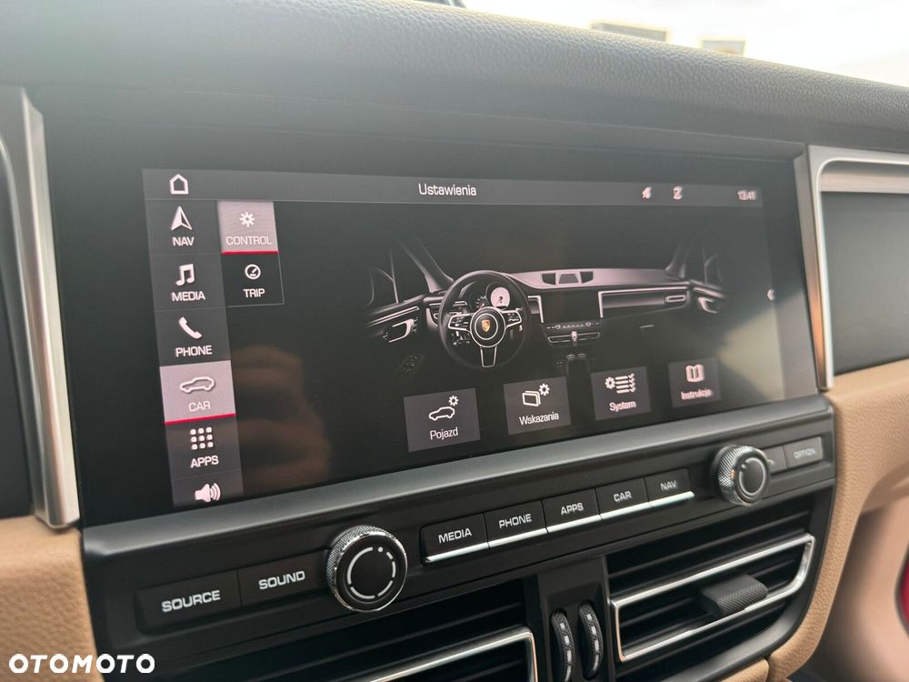 Porsche Macan Standard - 24