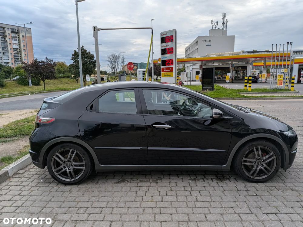 Honda Civic 1.8 Executive - 4