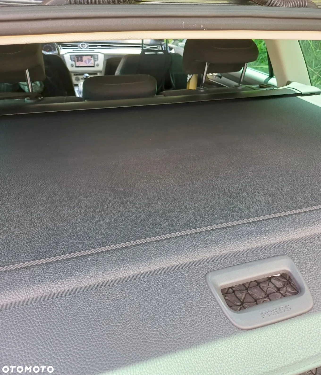 Volkswagen Passat 2.0 TDI BMT Comfortline - 27