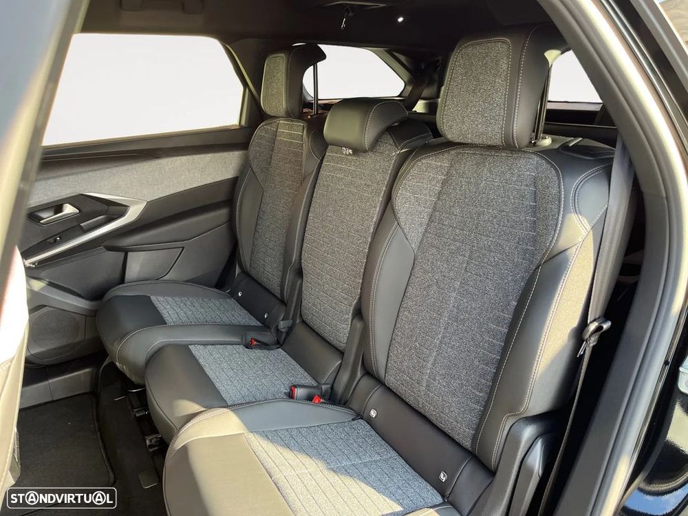 Peugeot E-5008 73 kWh Allure - 15