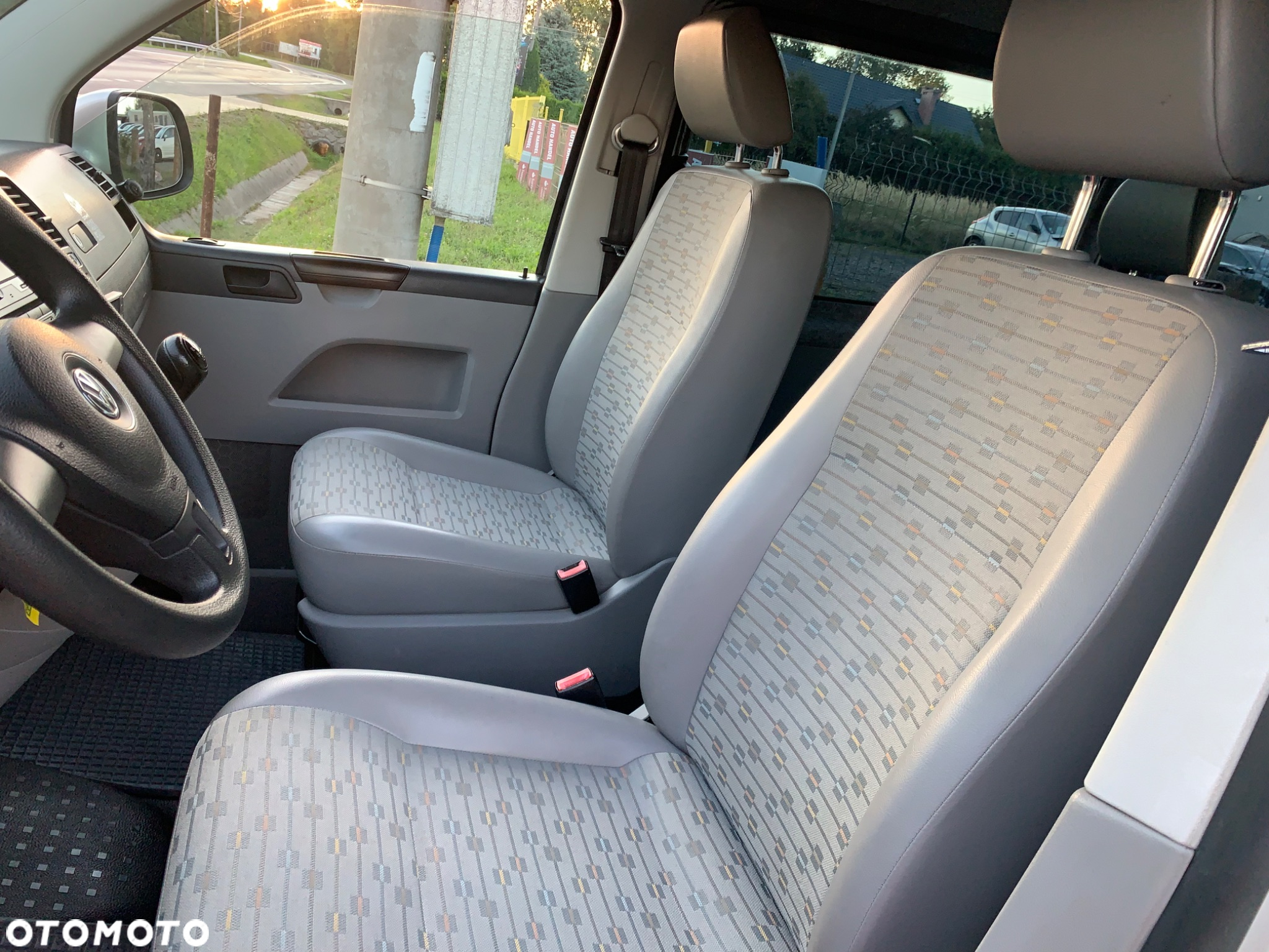 Volkswagen Transporter T5 TDI L1H1 Mixt - 13