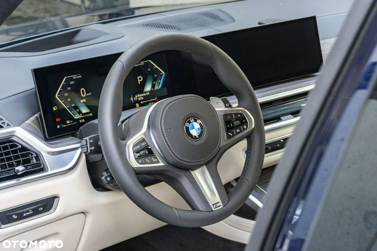 BMW X7 - 10
