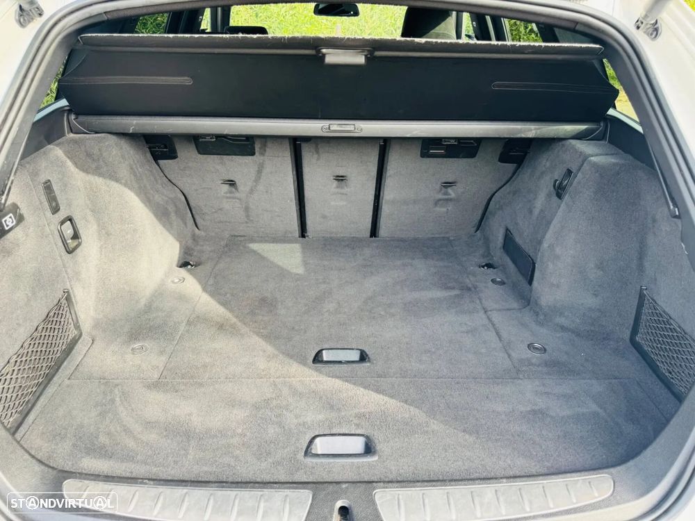 BMW 320 d Pack M Auto - 43