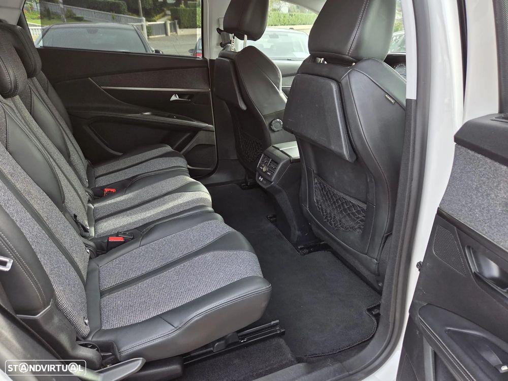 Peugeot 5008 1.5 BlueHDi Allure EAT8 - 10