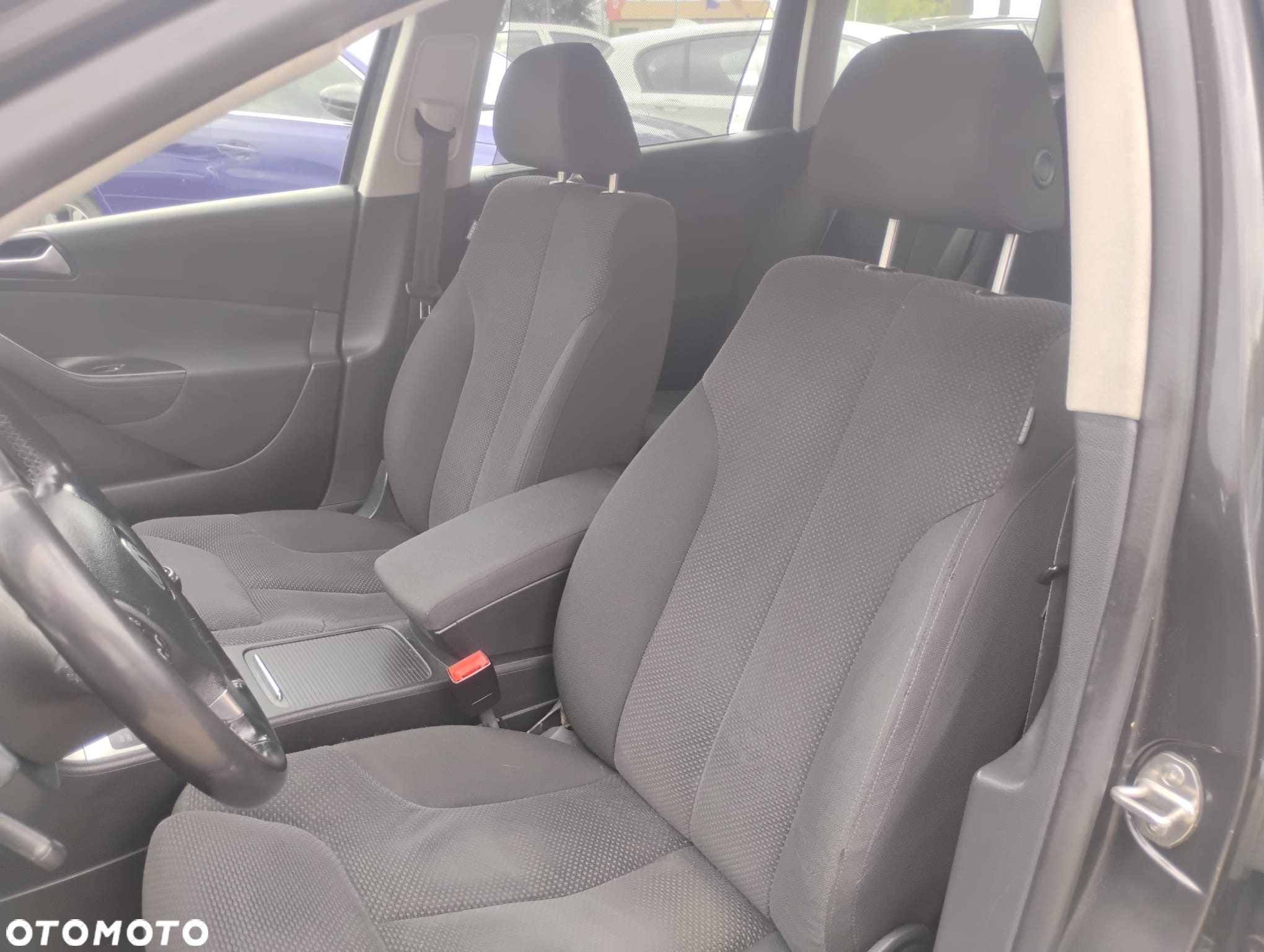 Volkswagen Passat 2.0 TDI Comfortline - 22